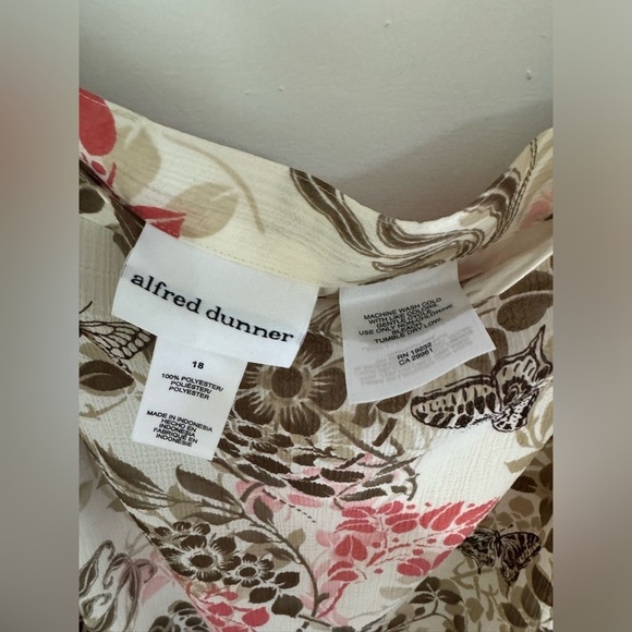 I. Alfred Dunner vintage floral cream & pink skirt size 18 - Picture 3 of 3